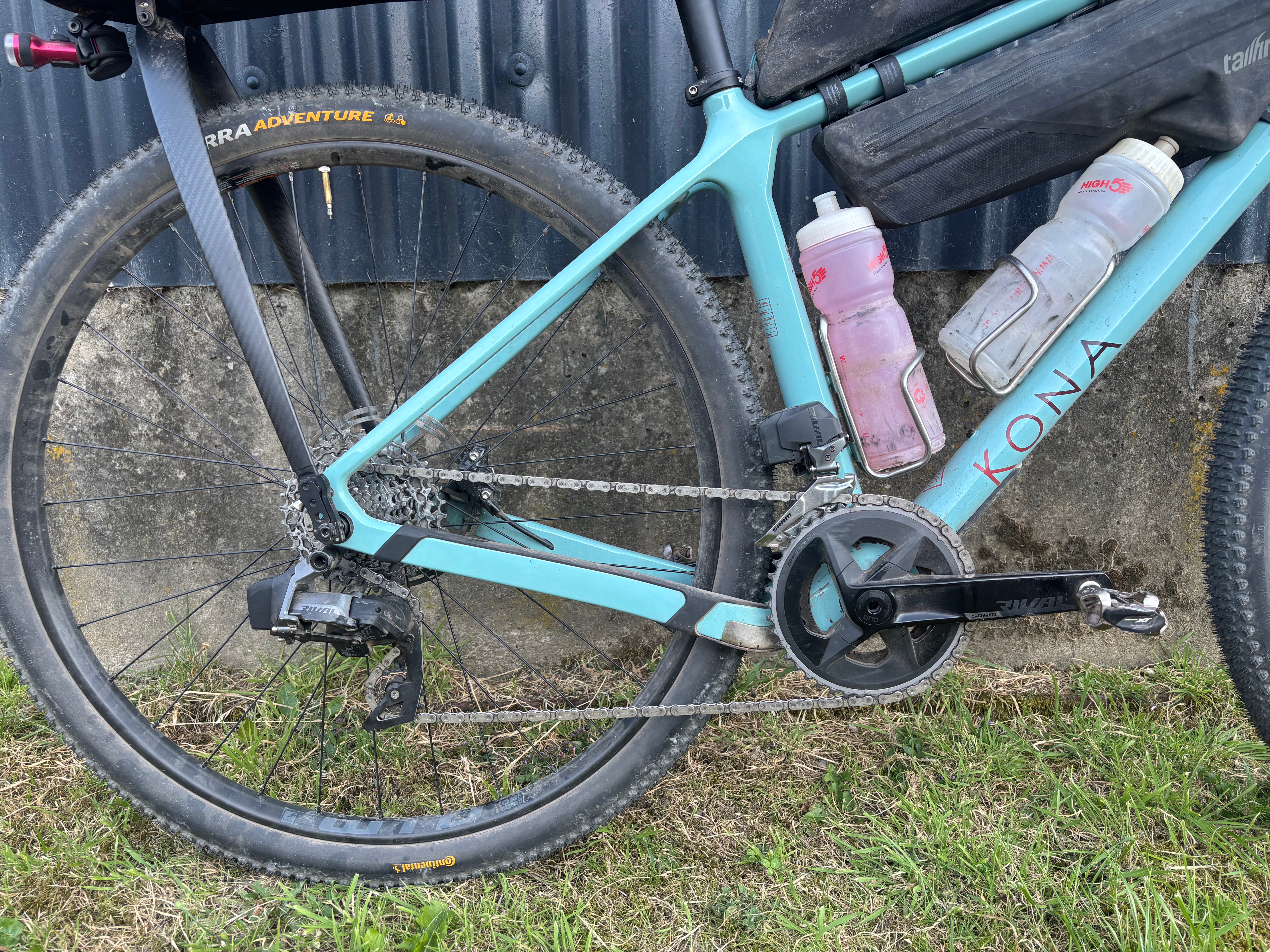 SRAM Rival eTap AXS Wide on a Kona Ouroboros