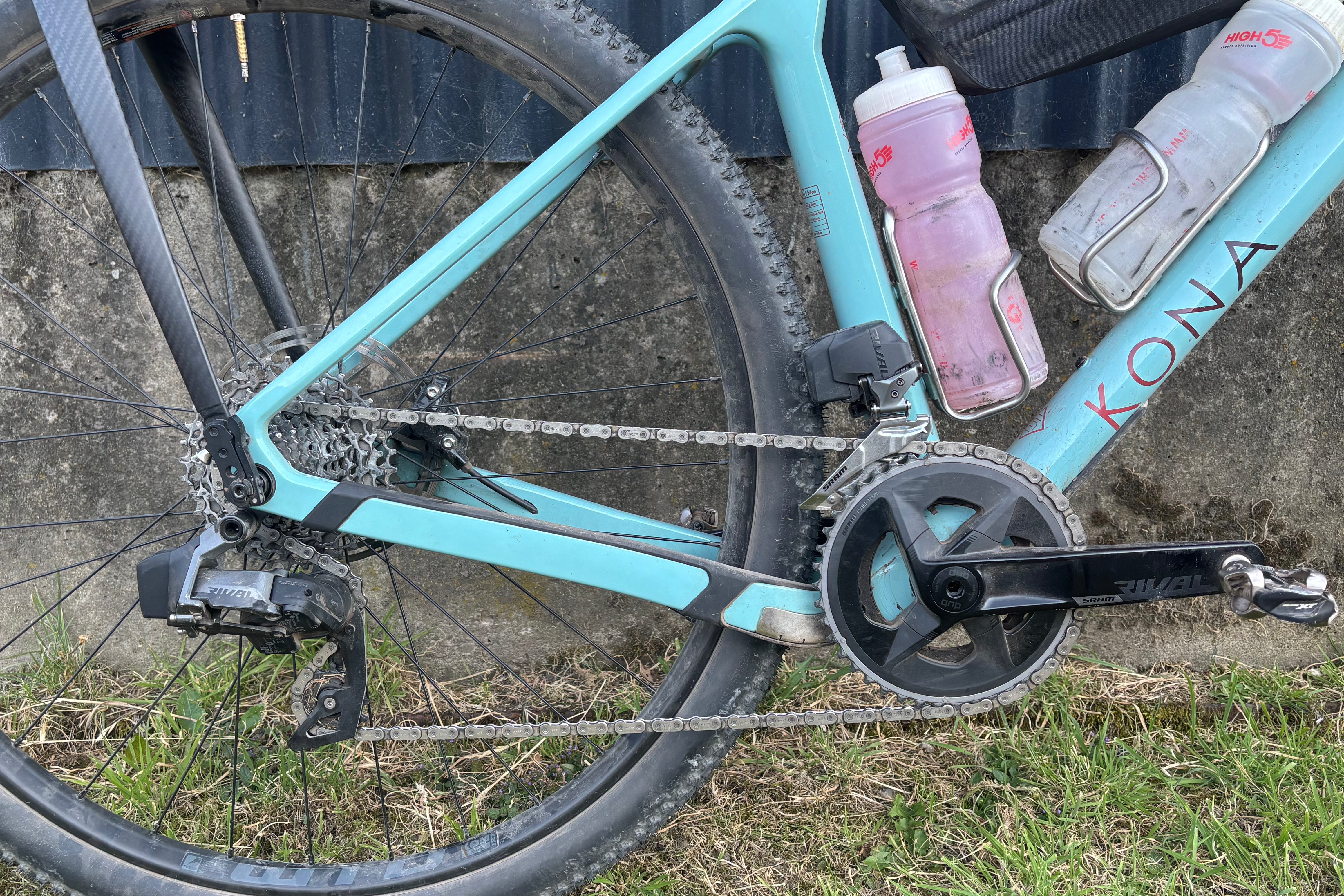 SRAM Rival eTap AXS Wide on a Kona Ouroboros